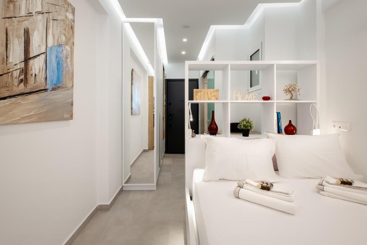 New Luxury Studio In The Heart Of Thiseio. Athena Bagian luar foto